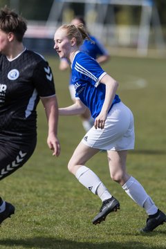 Bild 416 - F VfL Kellinghusen - FSG Kaki-StuSie : Ergebnis: 2:1